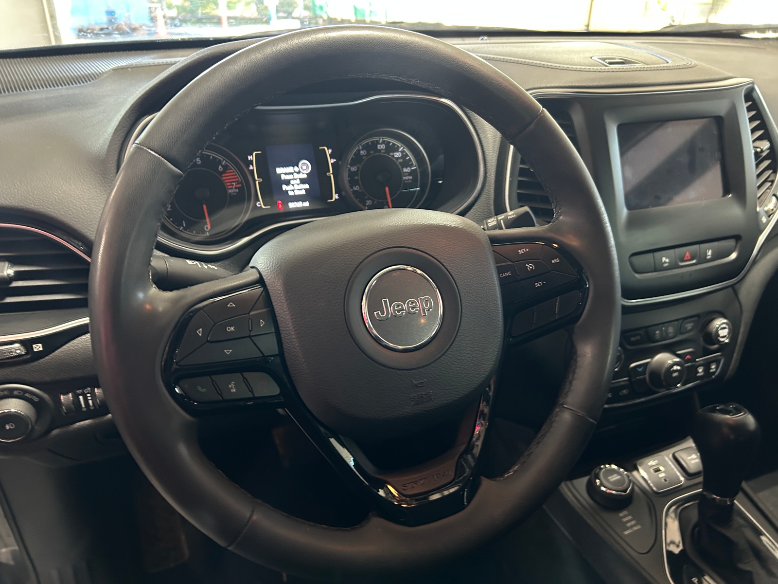 Thumbnail: 2021 Jeep Cherokee - 4