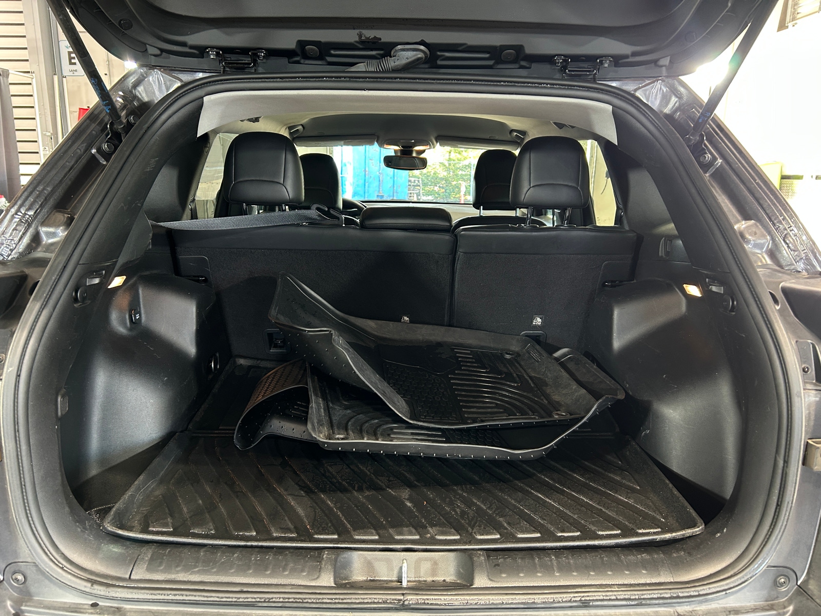 Thumbnail: 2021 Jeep Cherokee - 6