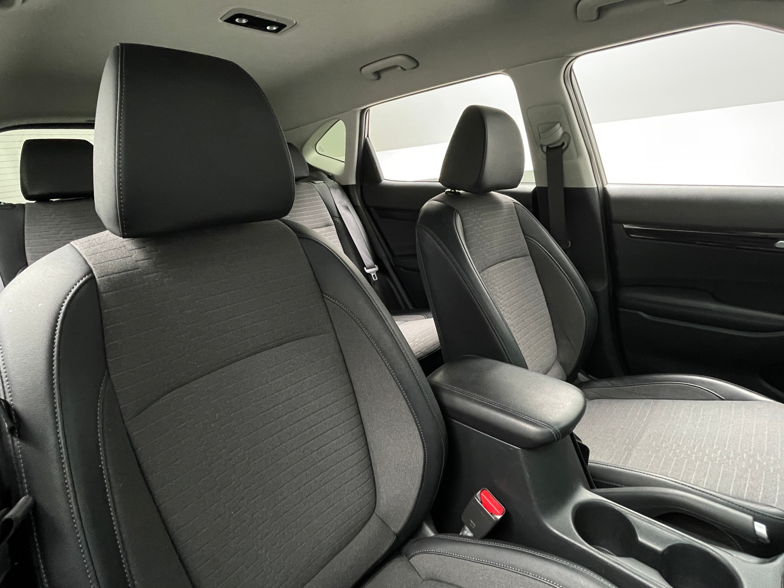 Thumbnail: 2023 Kia Seltos - 2