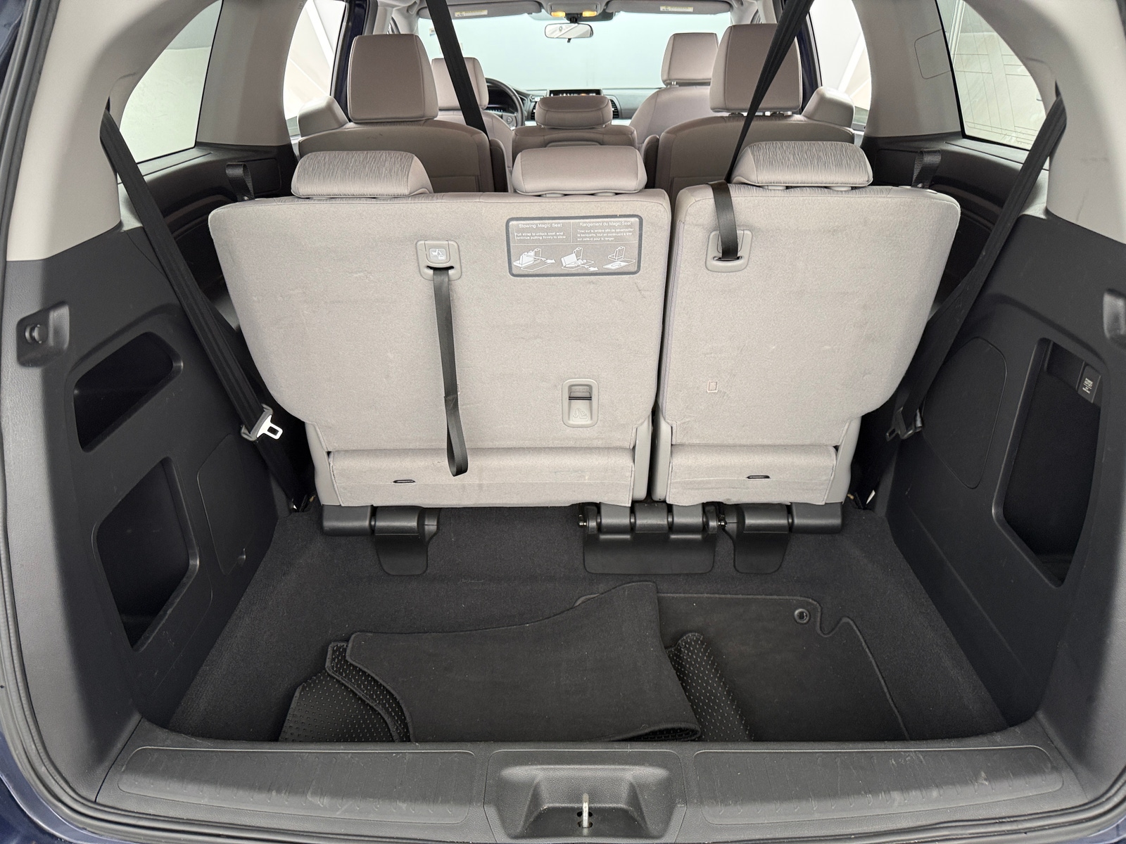 Thumbnail: 2019 Honda Odyssey - 7