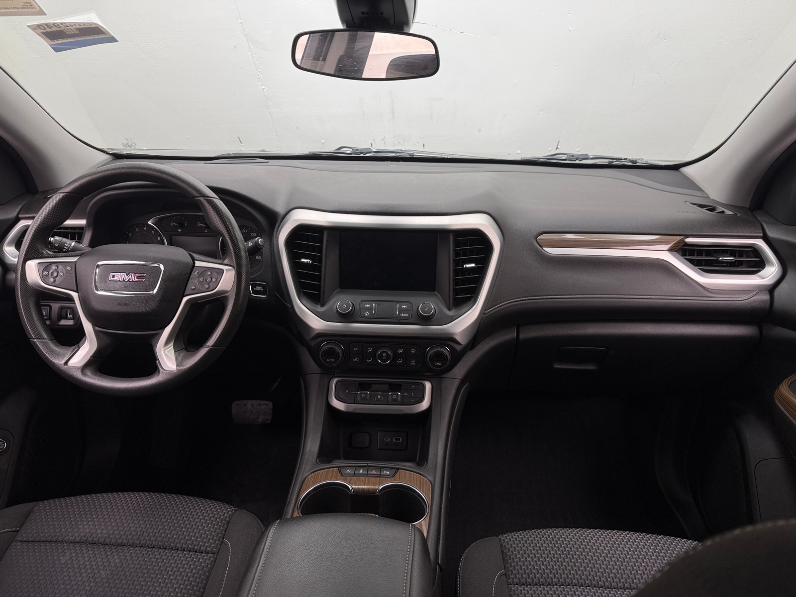 Thumbnail: 2023 GMC Acadia - 3