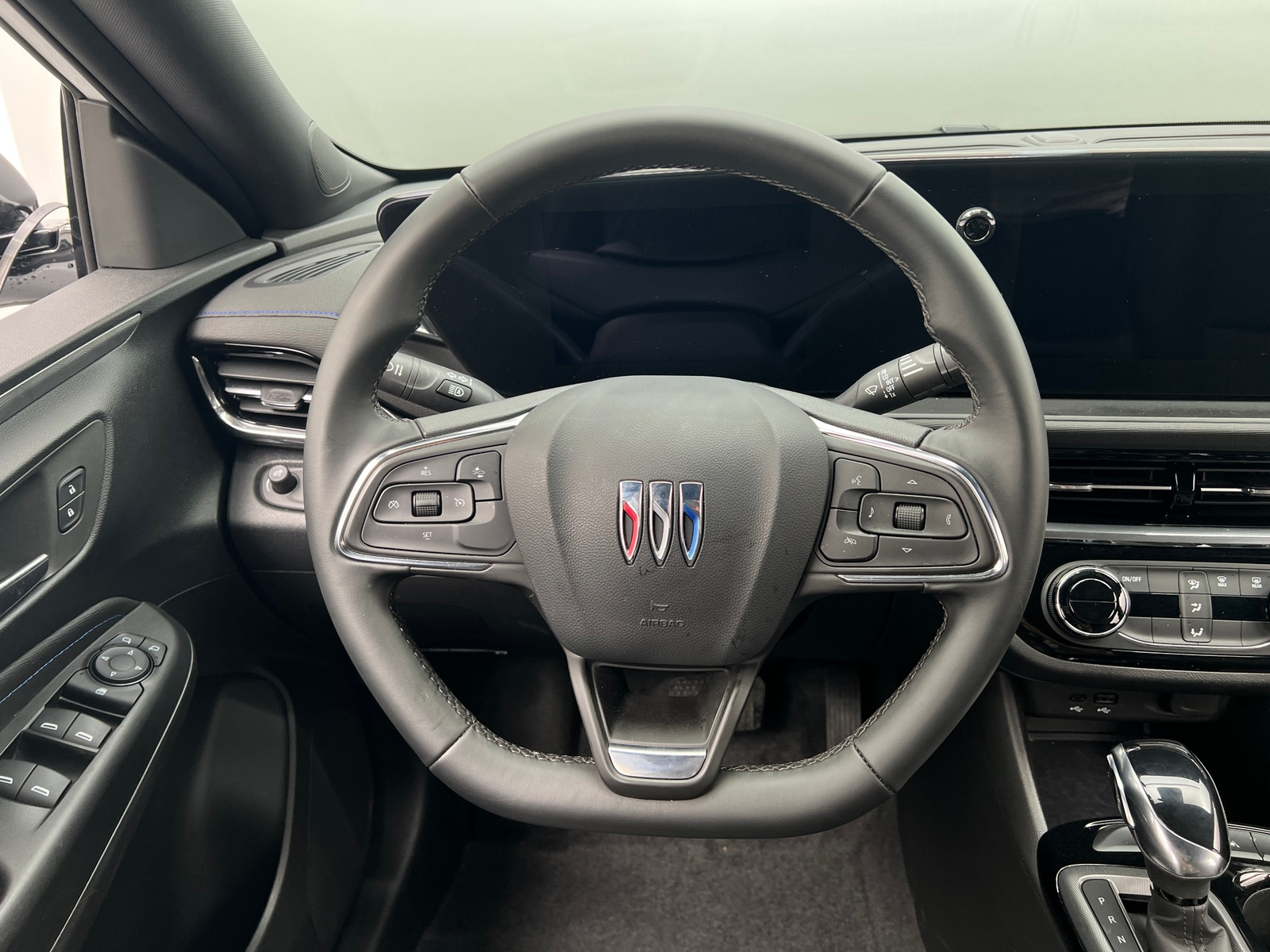 Thumbnail: 2025 Buick Envista - 5