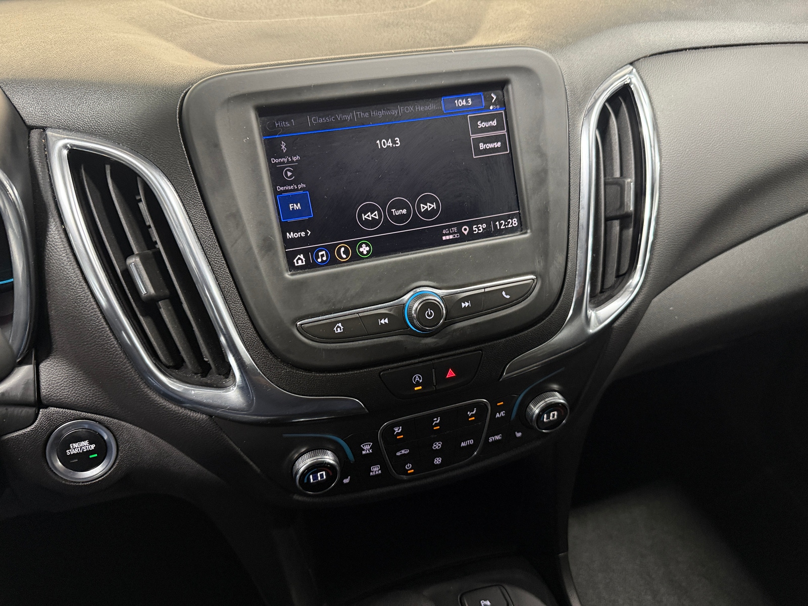 Thumbnail: 2024 Chevrolet Equinox - 4
