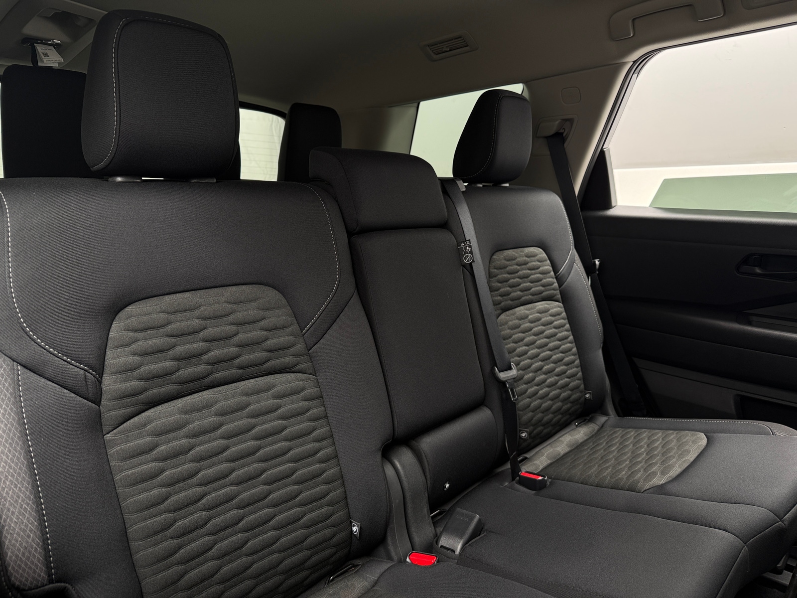 Thumbnail: 2024 Nissan Pathfinder - 6