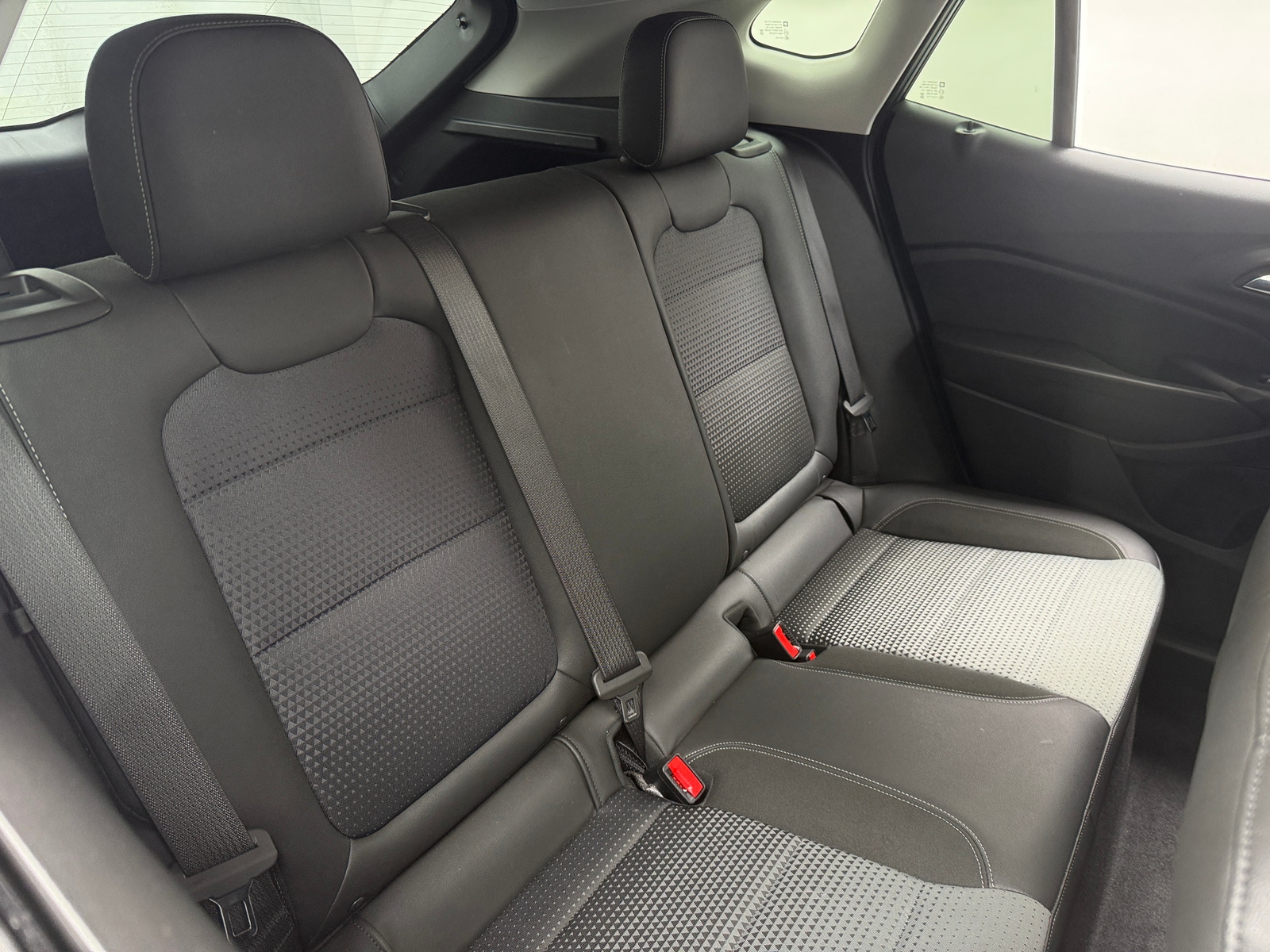 Thumbnail: 2025 Chevrolet Trax - 6