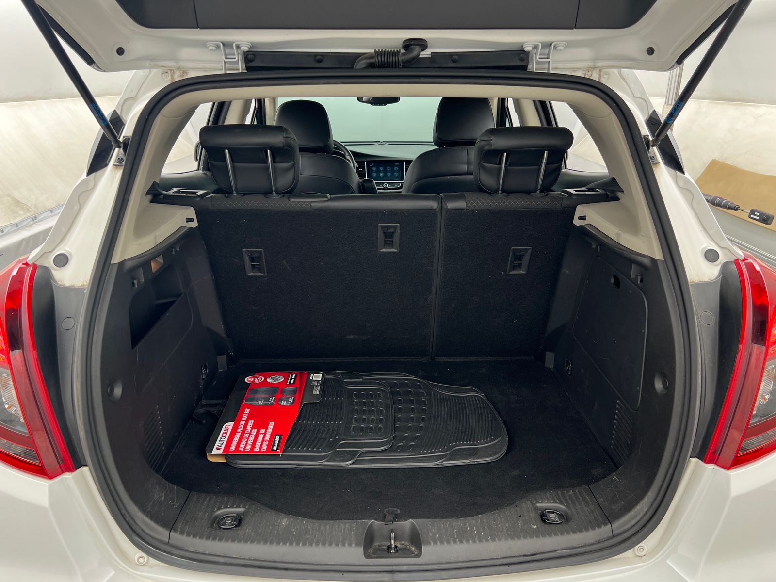 Thumbnail: 2020 Buick Encore - 7