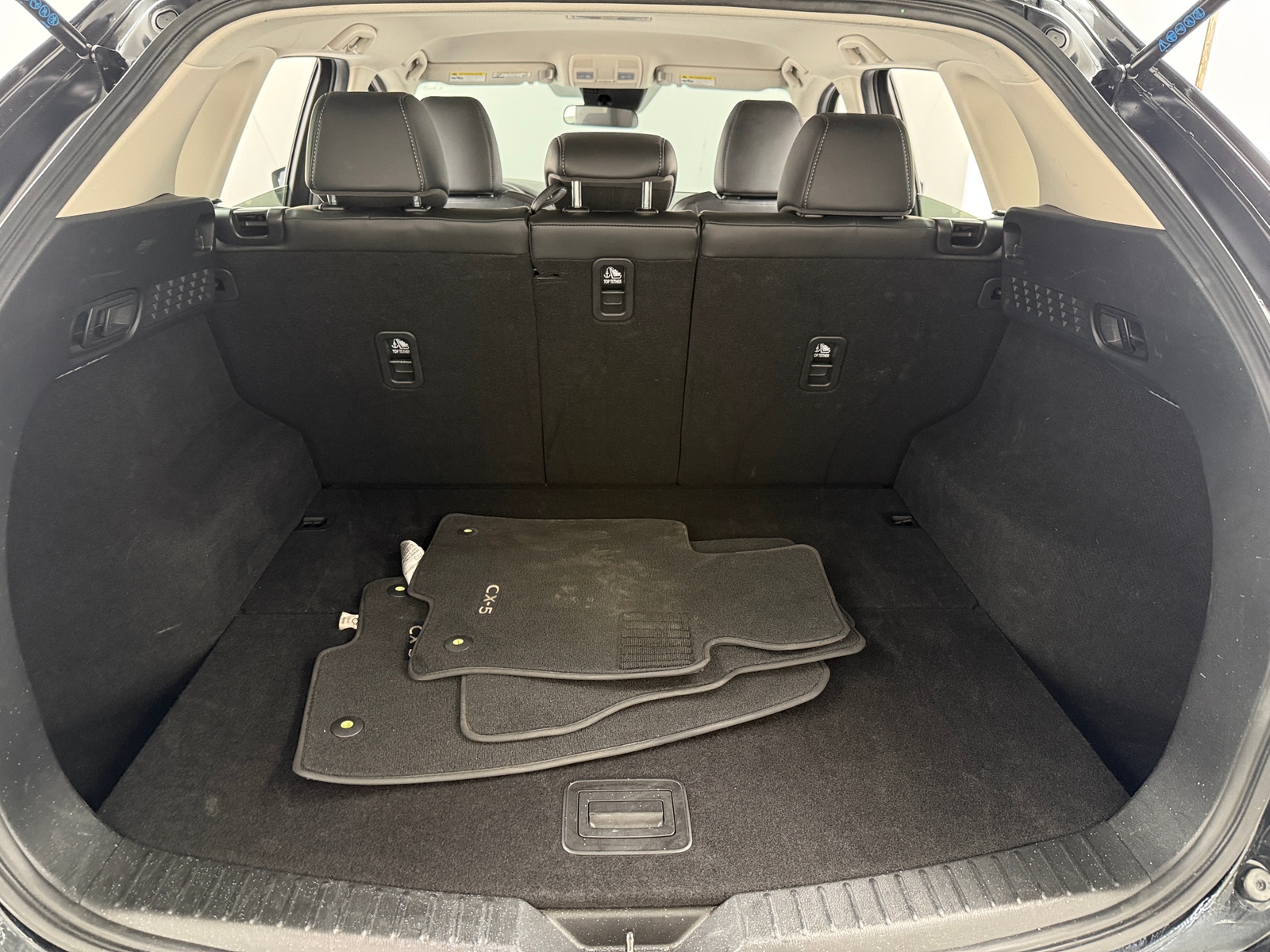 Thumbnail: 2025 Mazda CX-5 - 6