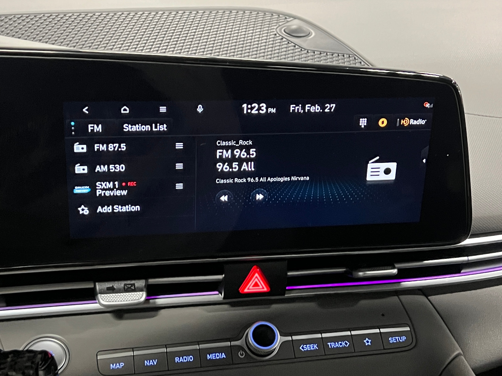 Thumbnail: 2025 Hyundai Elantra - 4