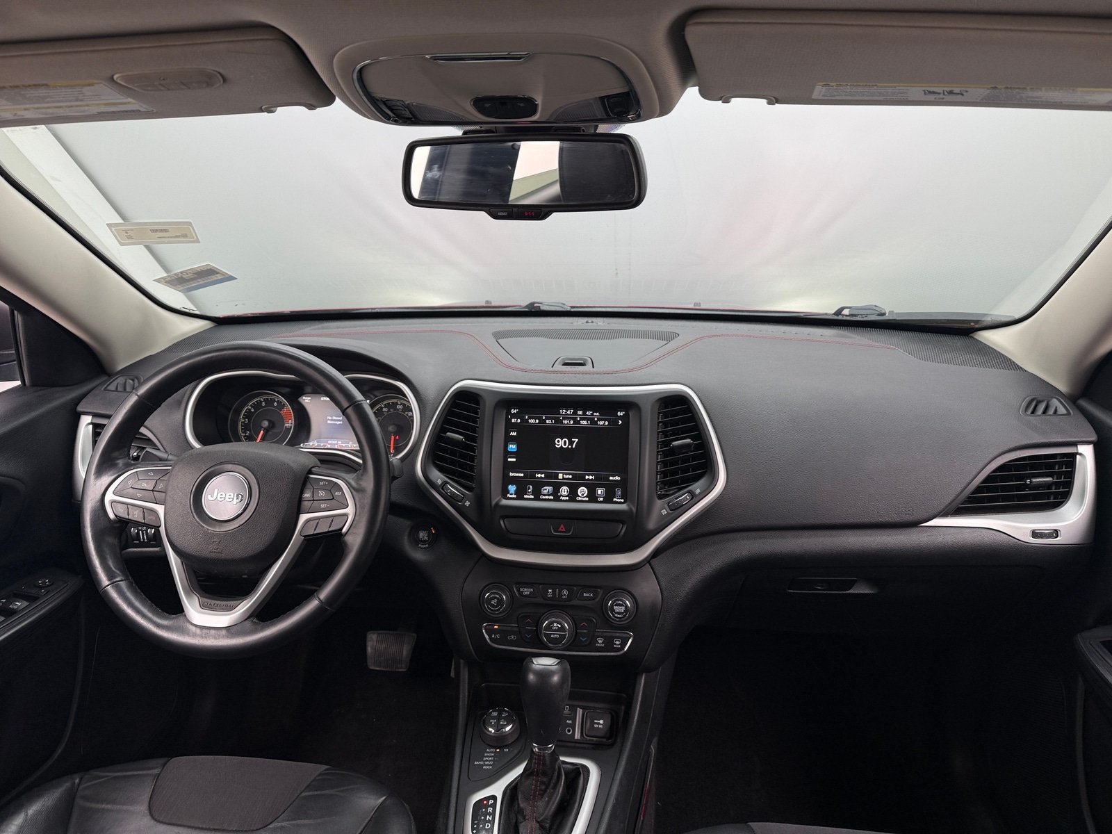 Thumbnail: 2016 Jeep Cherokee - 3