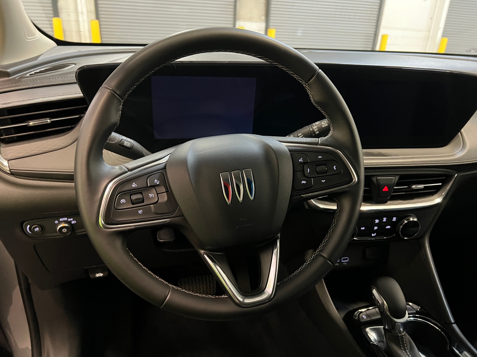 Thumbnail: 2025 Buick Encore GX - 4