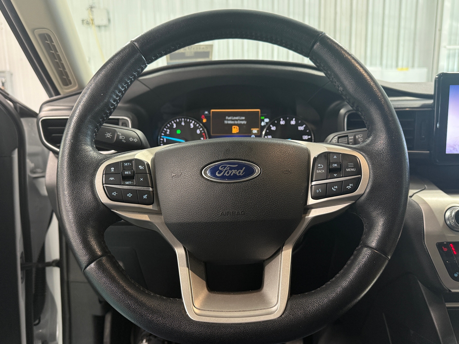 Thumbnail: 2021 Ford Explorer - 4