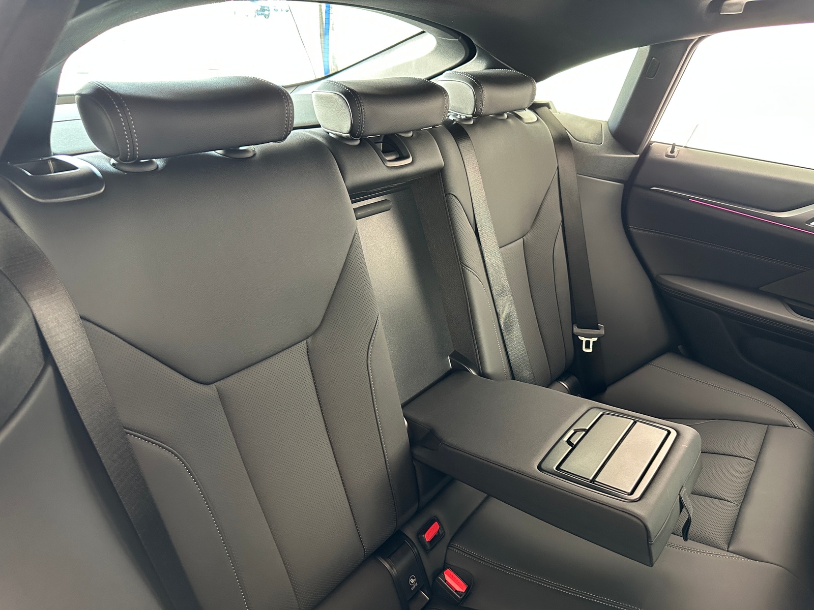 Thumbnail: 2025 BMW 4 Series - 5