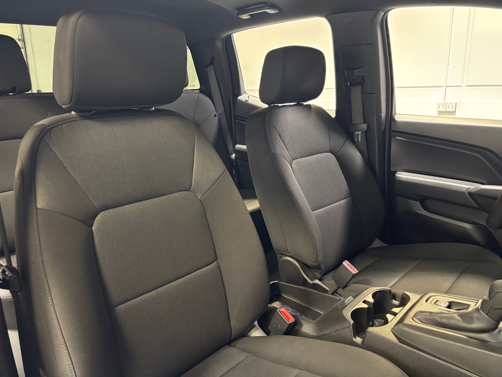 Thumbnail: 2024 Chevrolet Colorado - 2