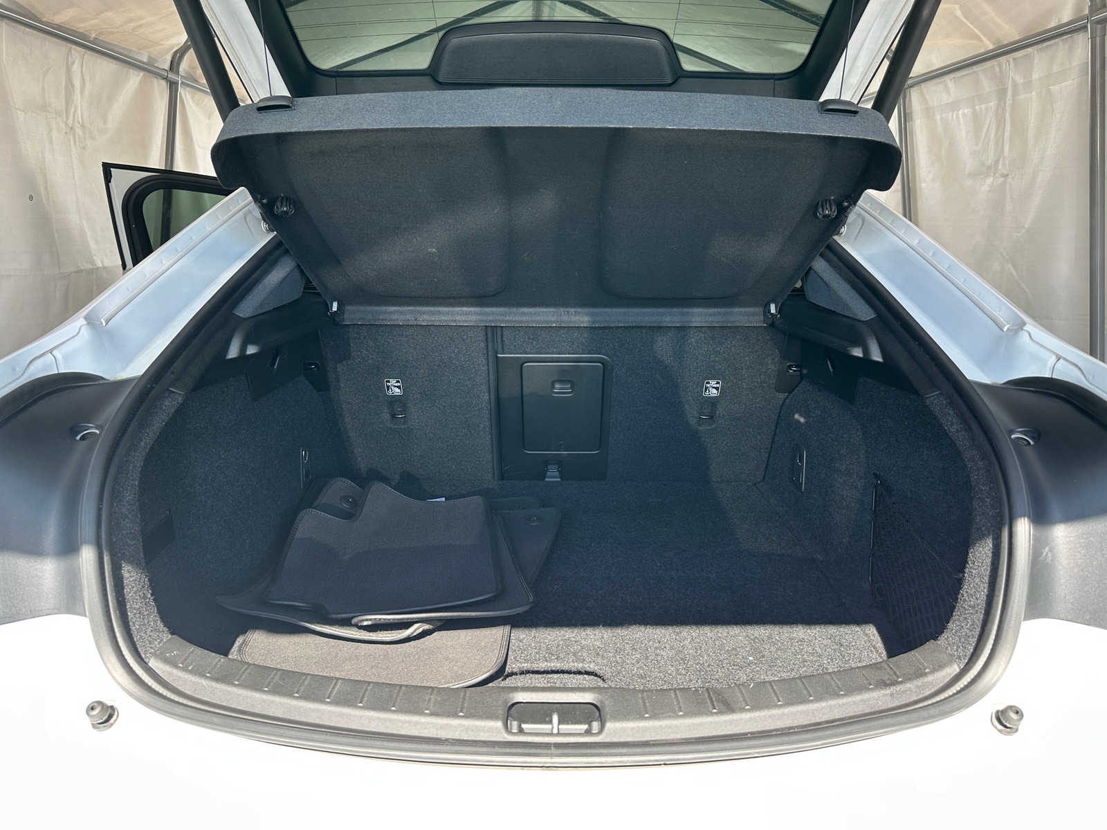 Thumbnail: 2021 Polestar 2 - 7