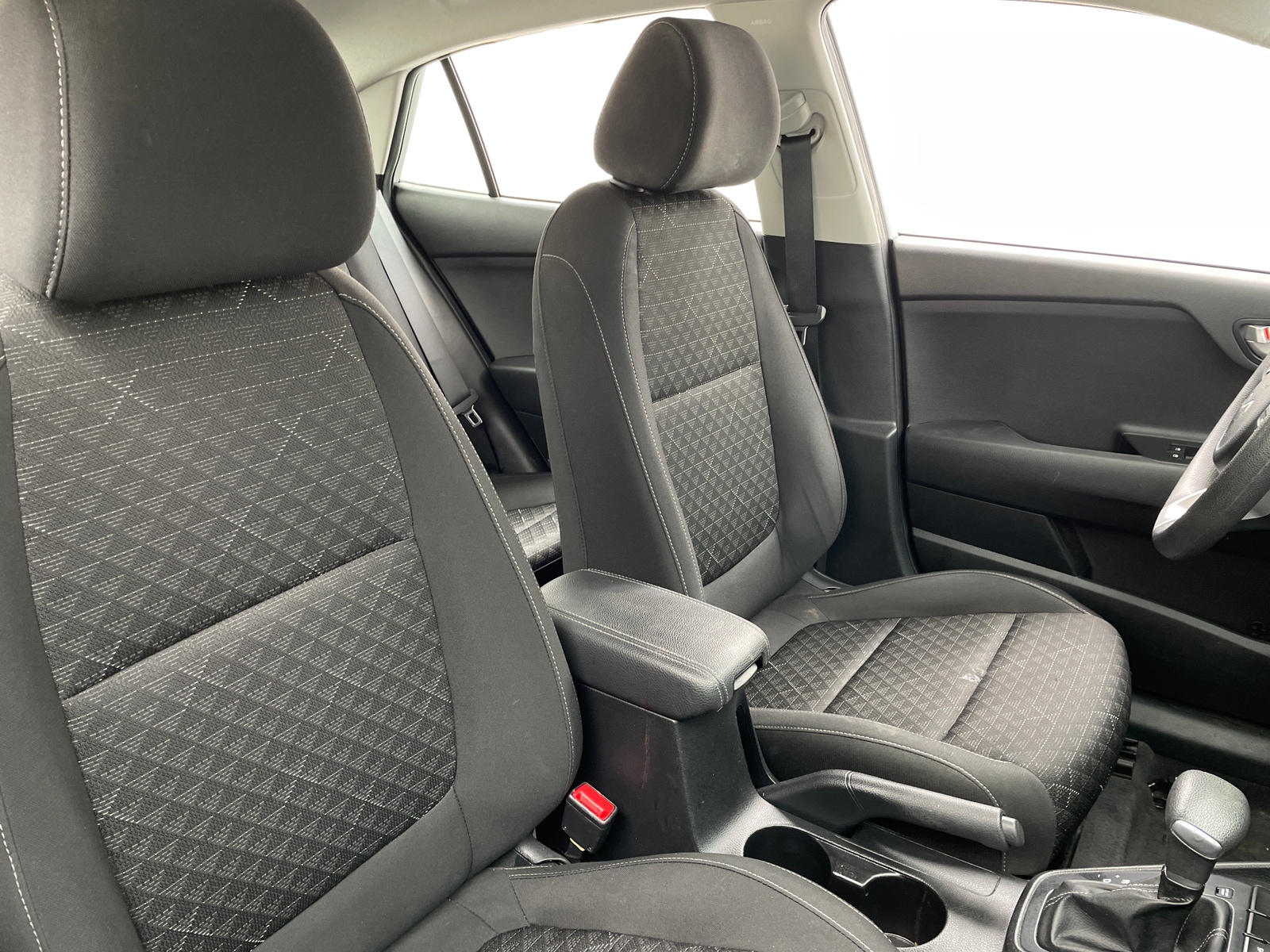 Thumbnail: 2023 Kia Rio - 2