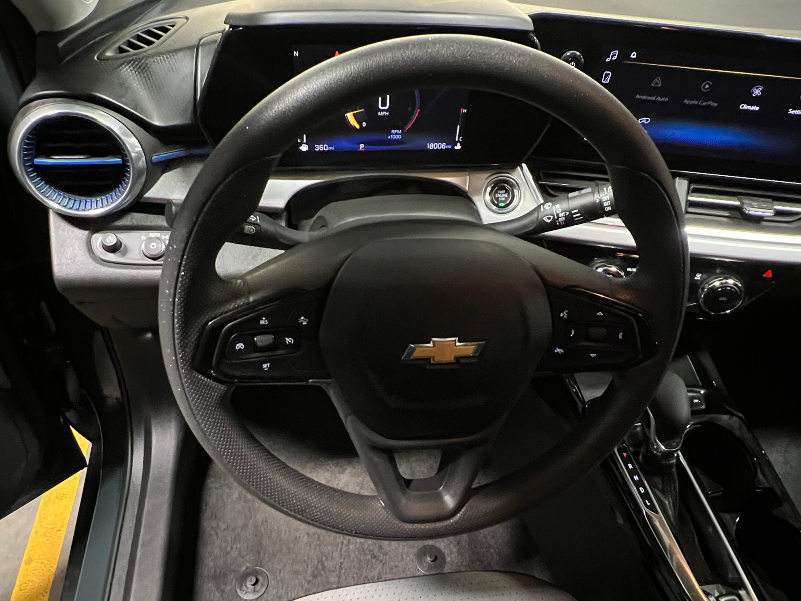 Thumbnail: 2025 Chevrolet Trax - 5