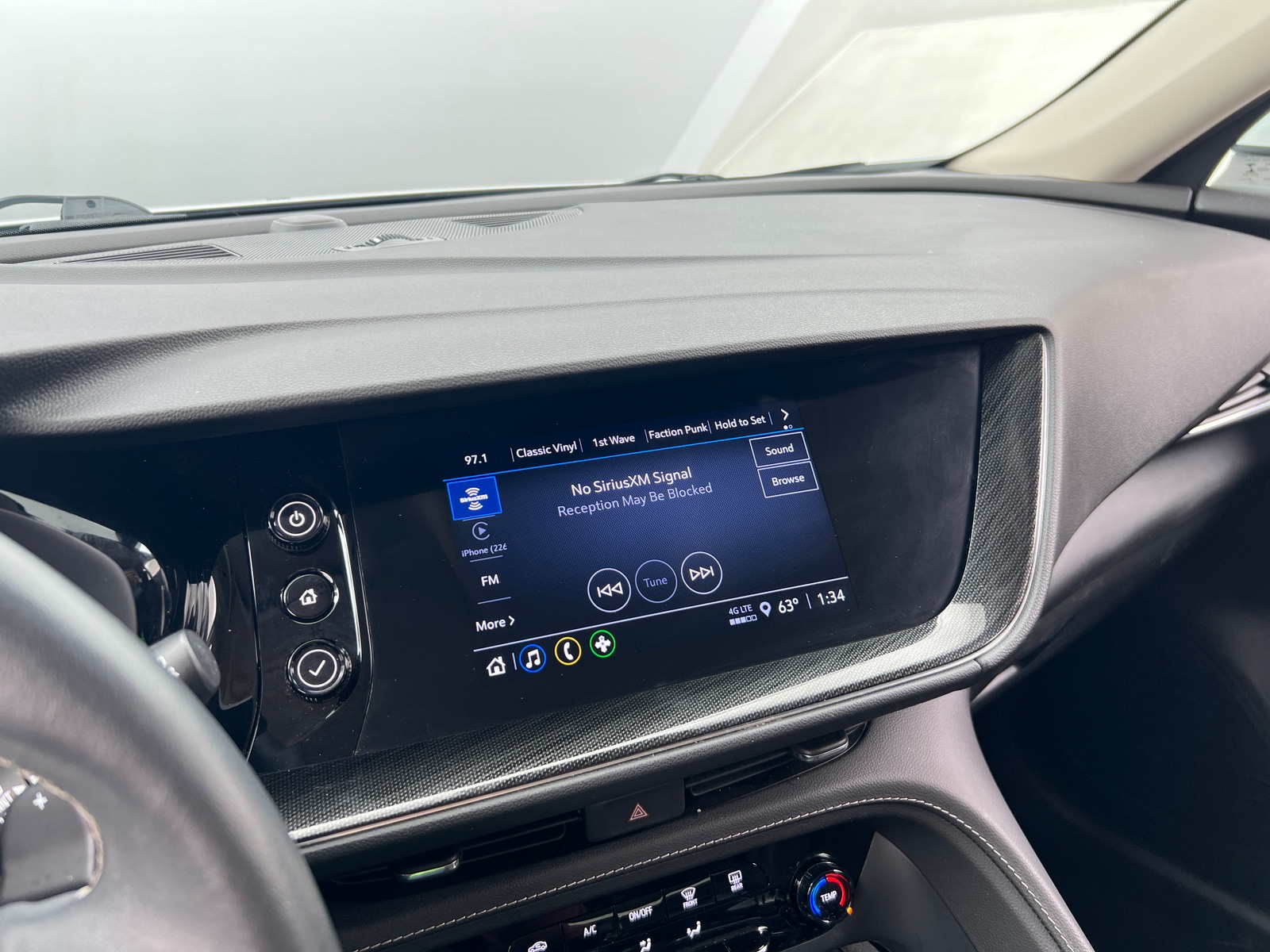 Thumbnail: 2023 Buick Envision - 4