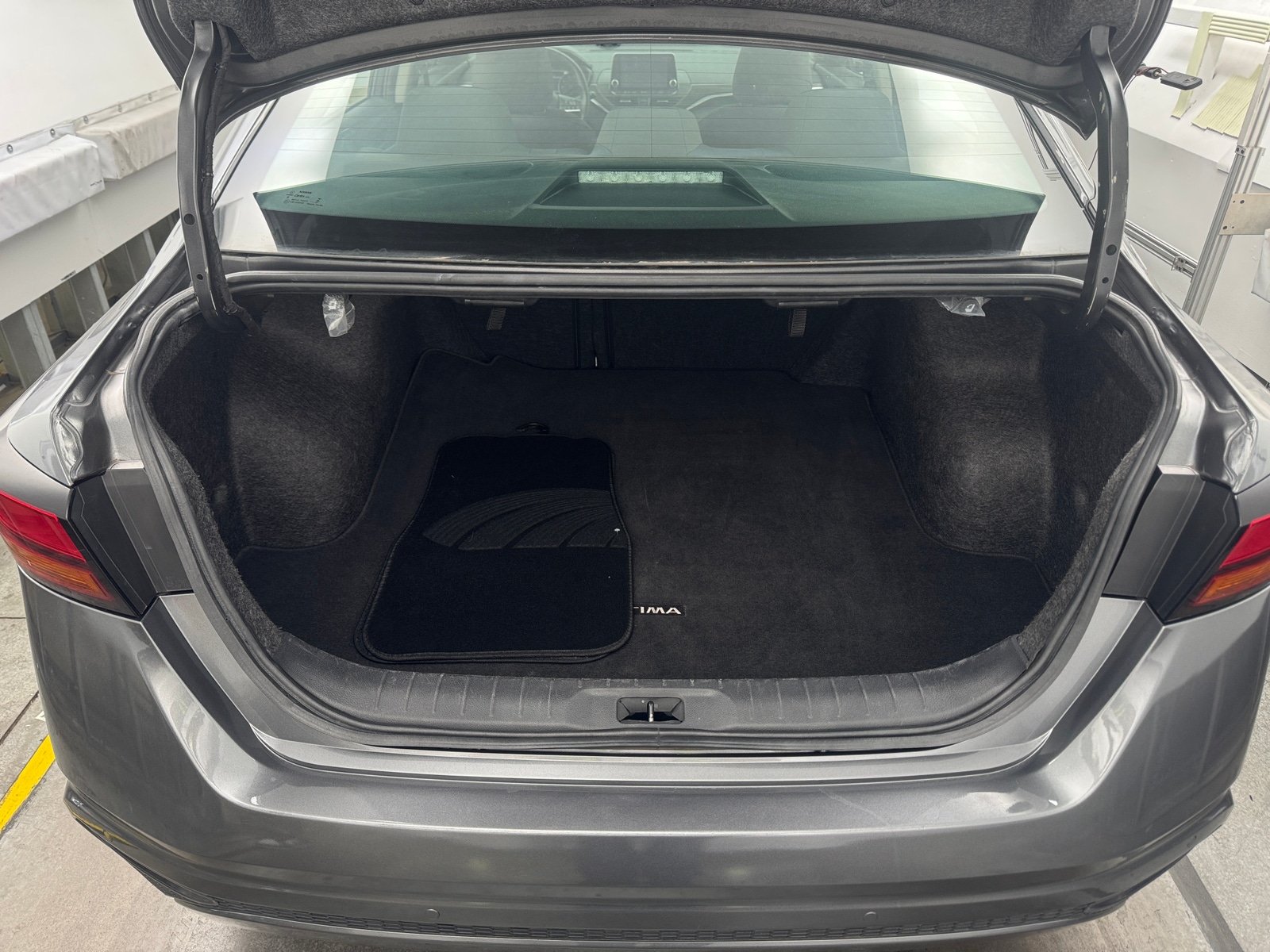 Thumbnail: 2023 Nissan Altima - 7