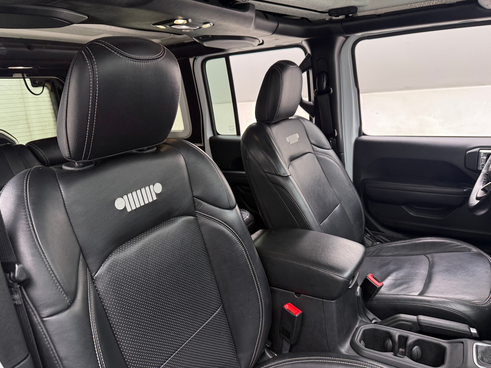 Thumbnail: 2020 Jeep Wrangler - 2