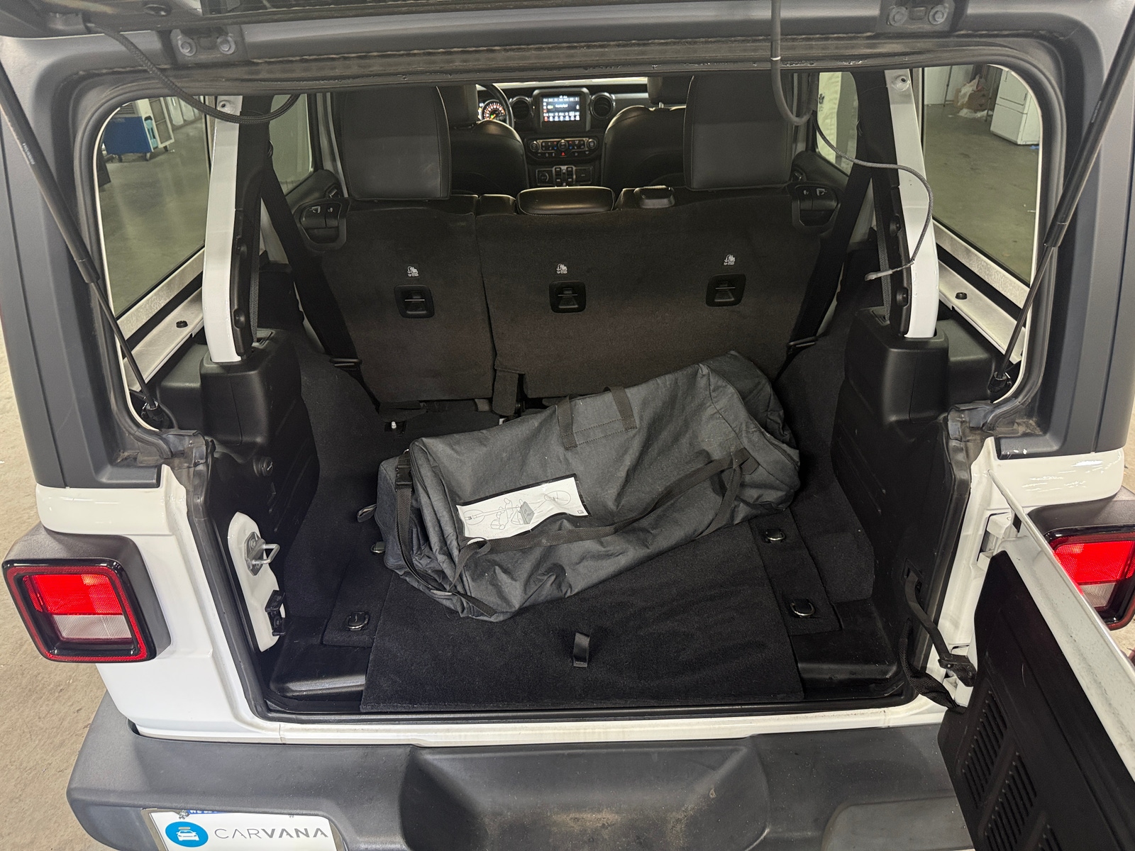 Thumbnail: 2020 Jeep Wrangler - 7