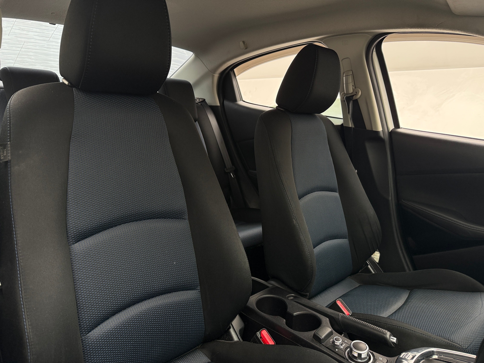 Thumbnail: 2017 Toyota Yaris iA - 2