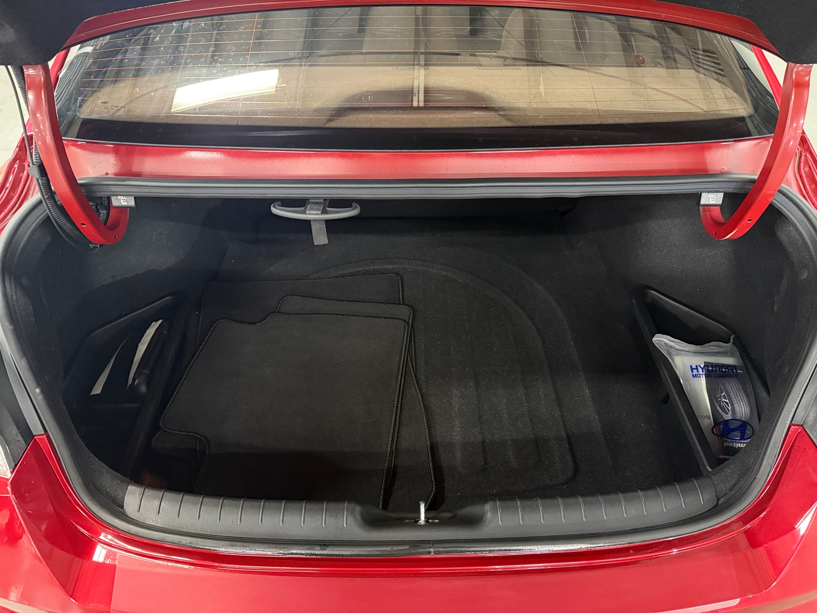 Thumbnail: 2022 Hyundai Elantra - 7