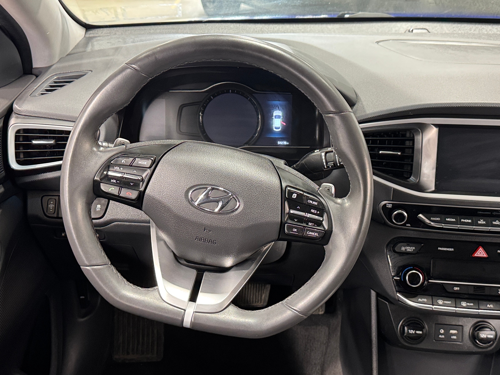 Thumbnail: 2019 Hyundai Ioniq - 5