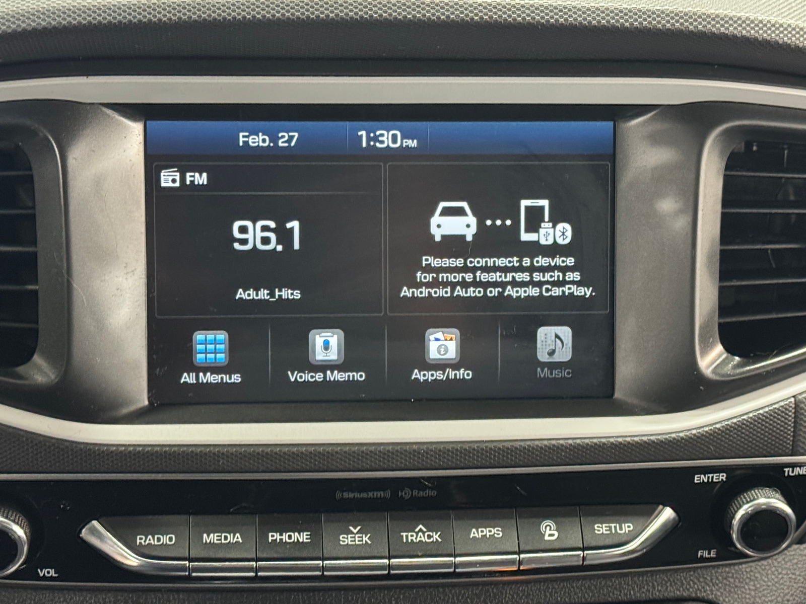 Thumbnail: 2019 Hyundai Ioniq - 4