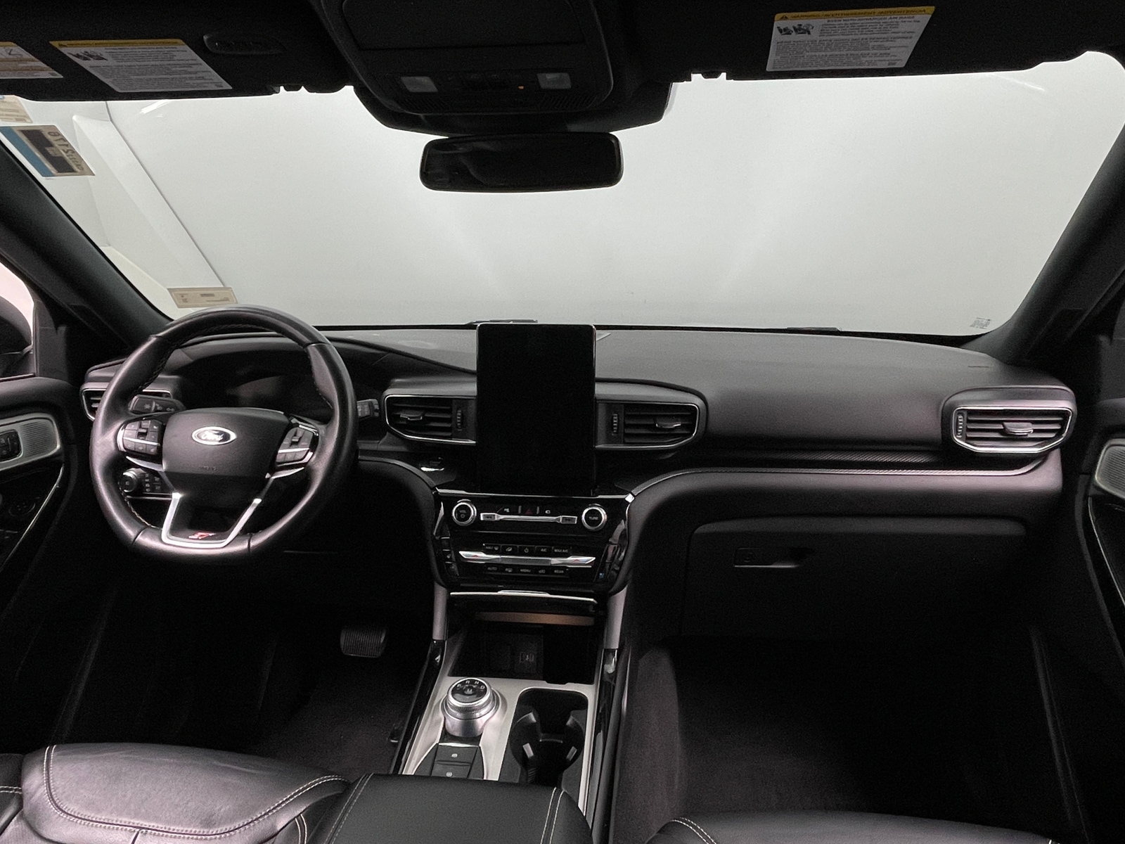 Thumbnail: 2022 Ford Explorer - 3