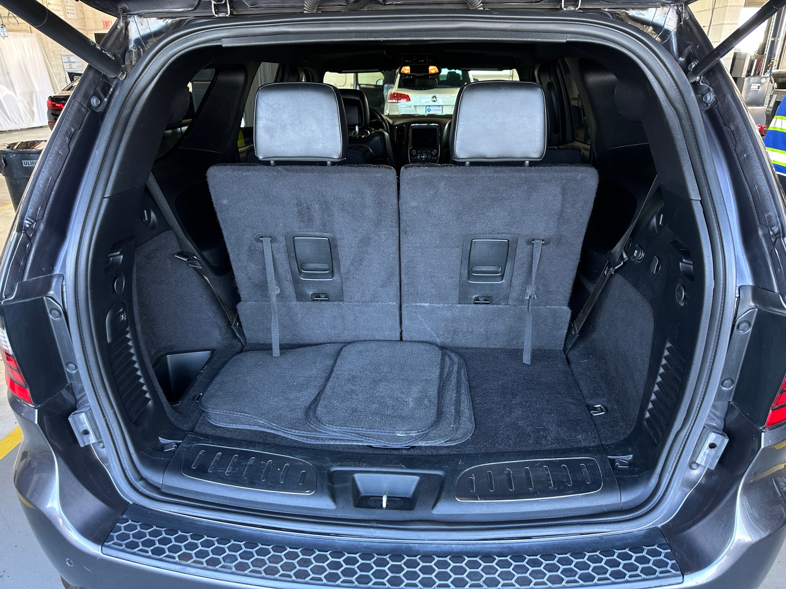 Thumbnail: 2018 Dodge Durango - 6