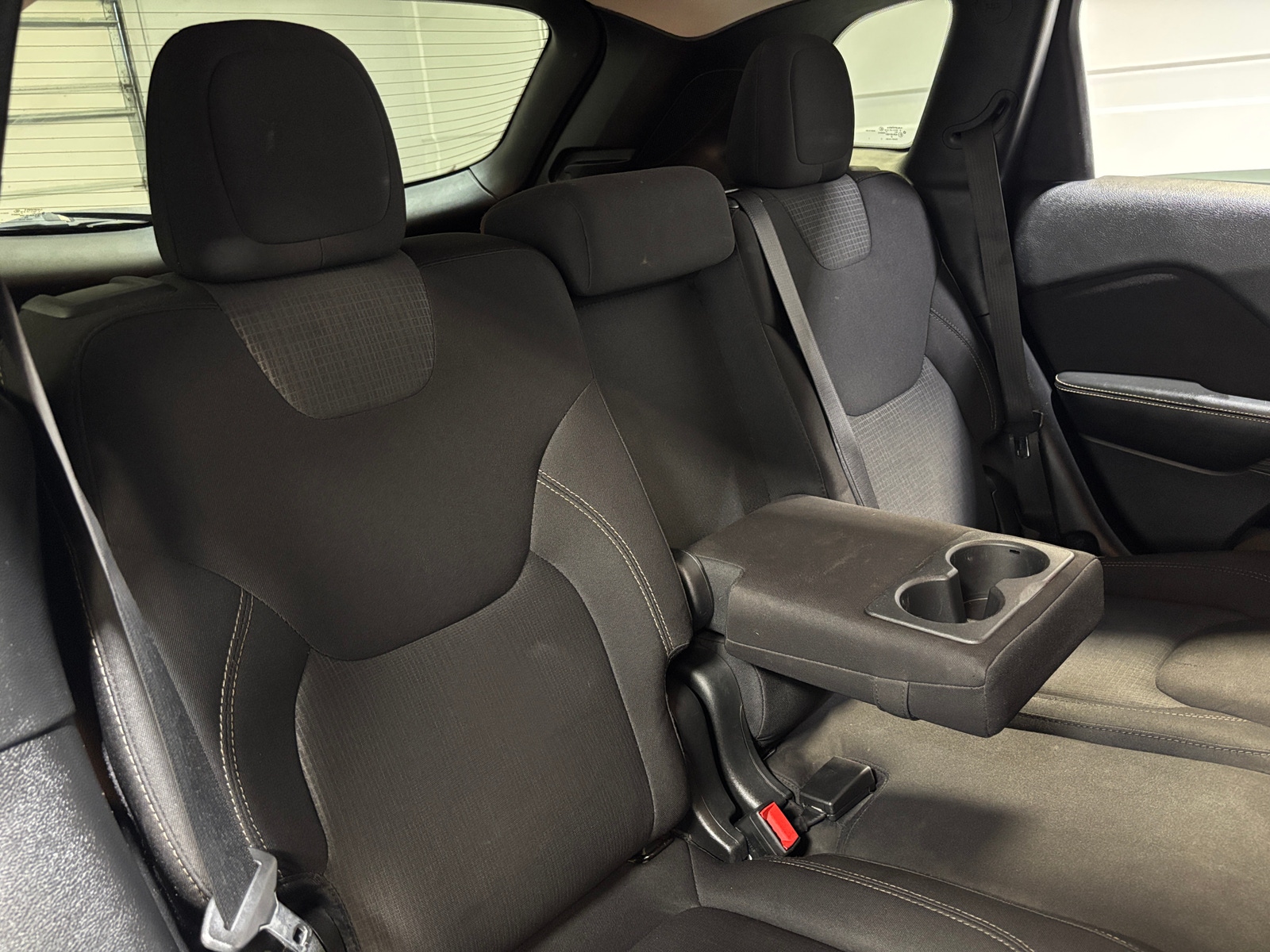 Thumbnail: 2016 Jeep Cherokee - 6