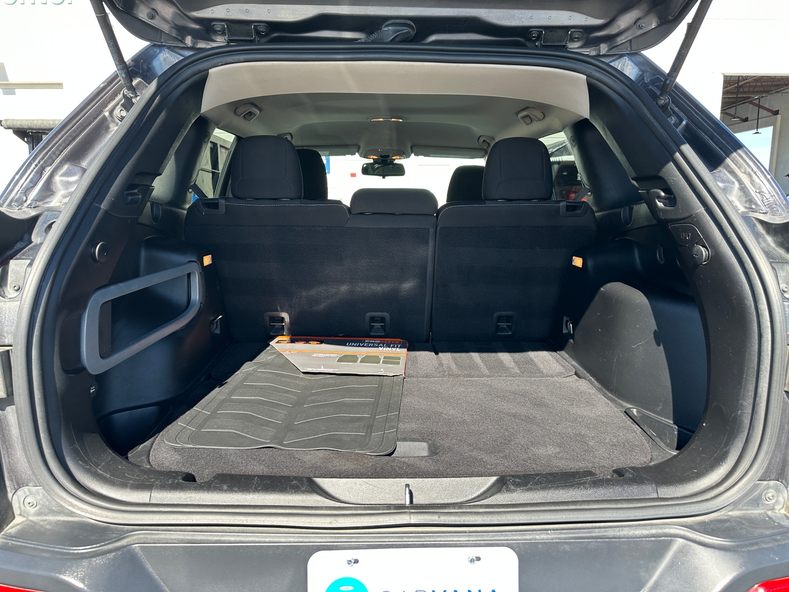 Thumbnail: 2016 Jeep Cherokee - 7