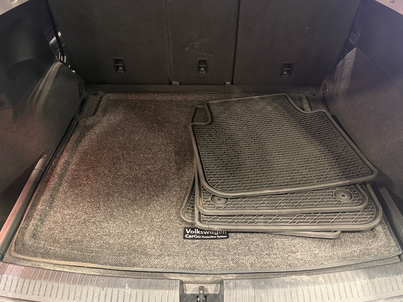 Thumbnail: 2020 Volkswagen Tiguan - 6