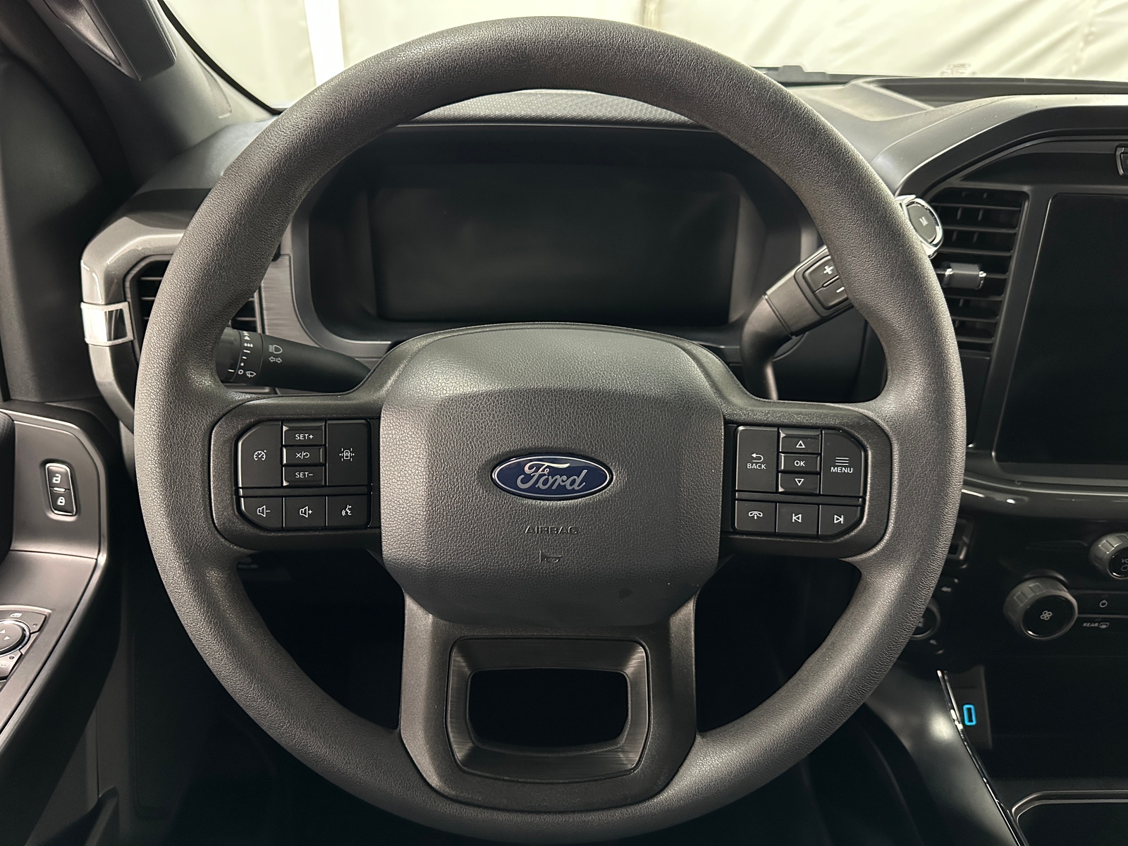 Thumbnail: 2024 Ford Econoline - 5