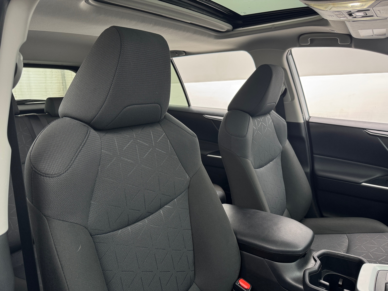 Thumbnail: 2025 Toyota RAV4 - 2