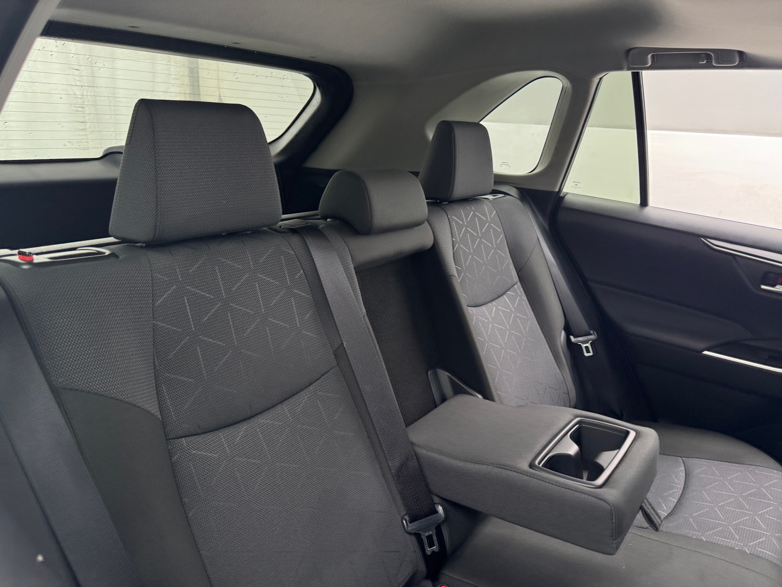 Thumbnail: 2025 Toyota RAV4 - 6