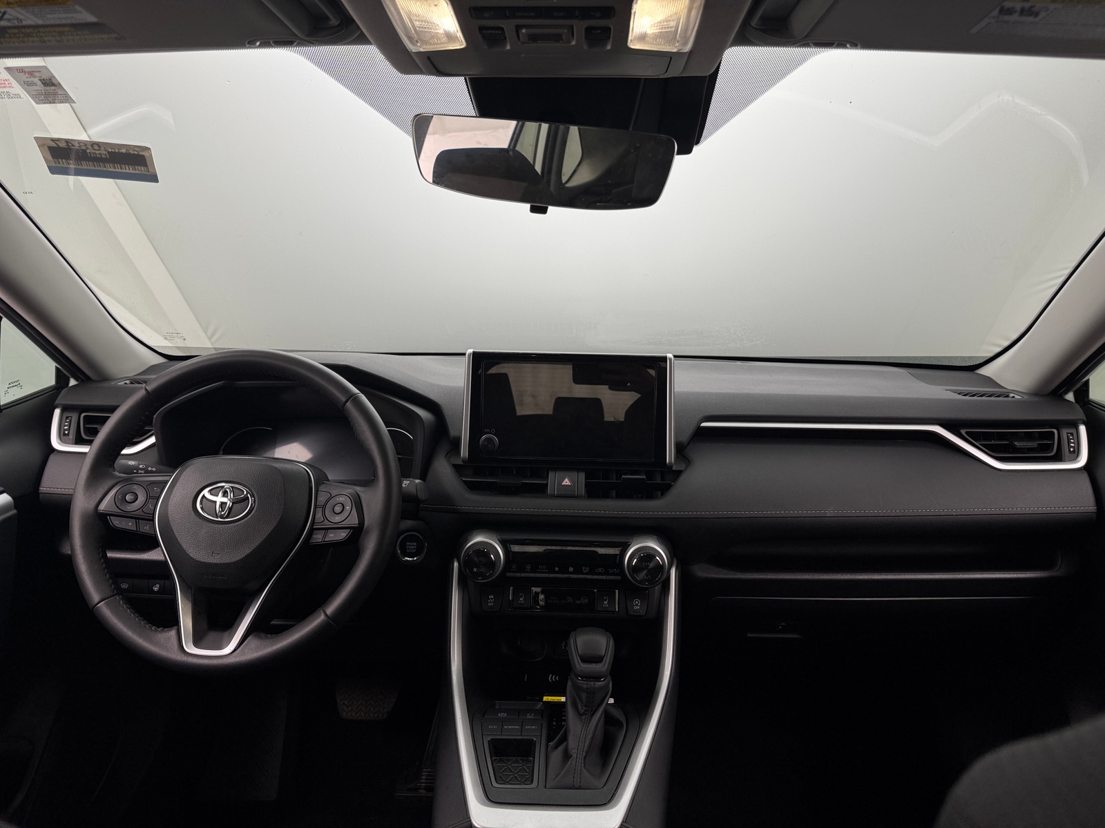 Thumbnail: 2025 Toyota RAV4 - 3