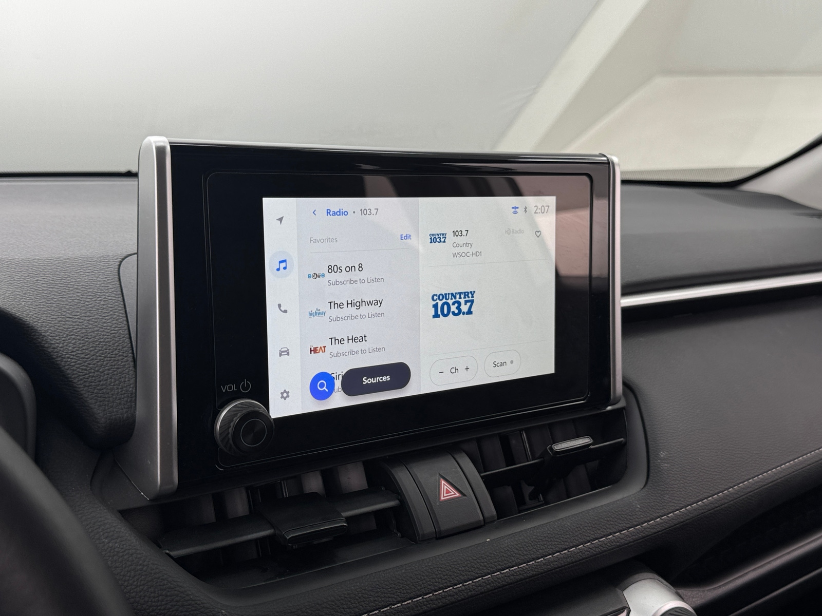 Thumbnail: 2025 Toyota RAV4 - 4