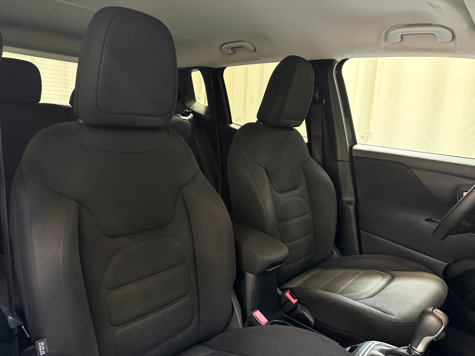 Thumbnail: 2018 Jeep Renegade - 2