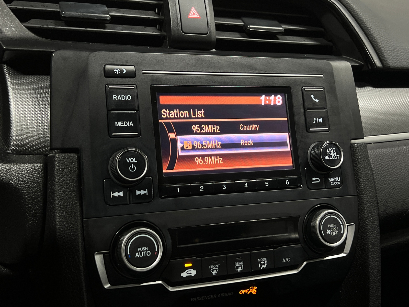 Thumbnail: 2018 Honda Civic - 4