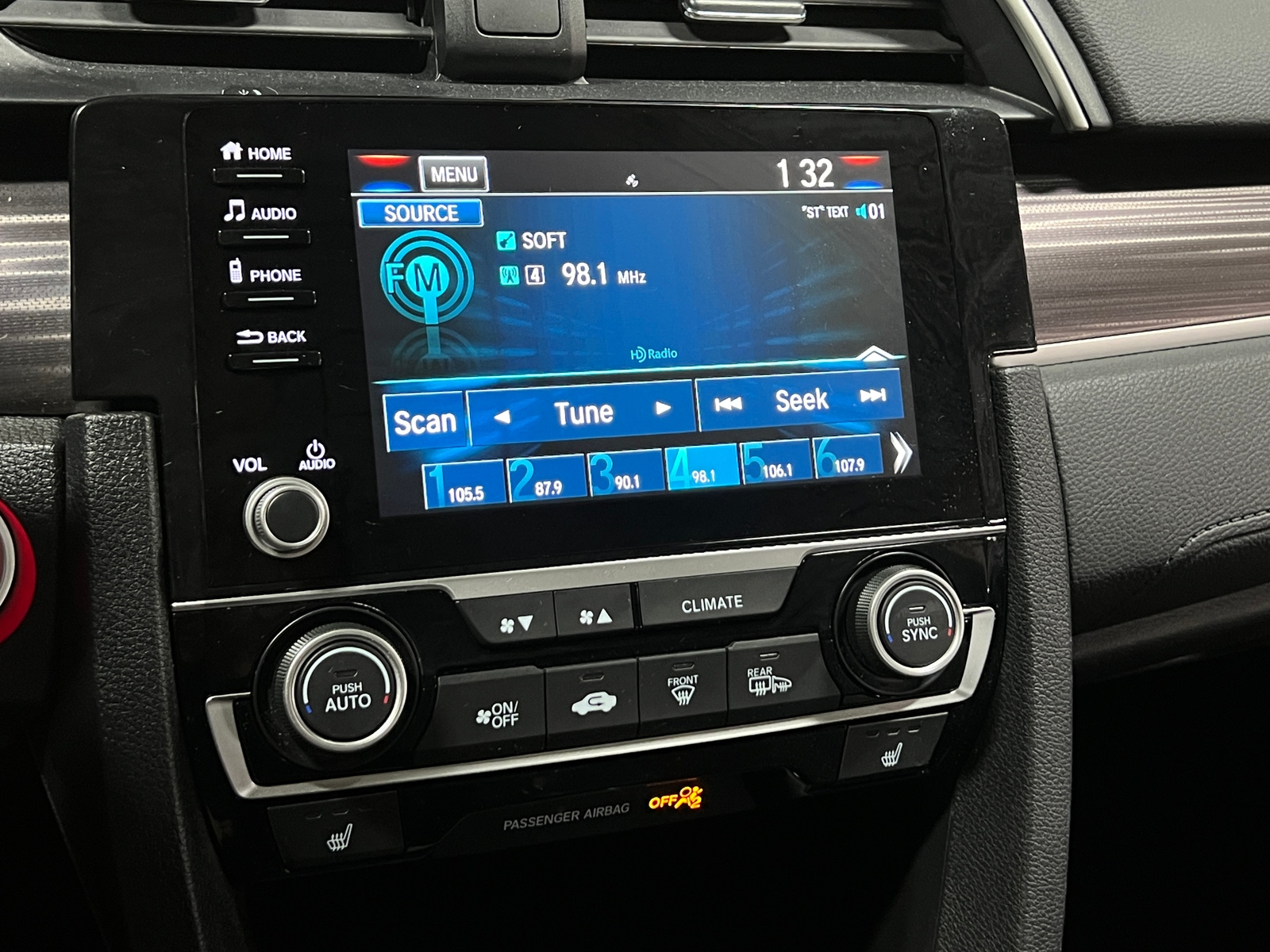 Thumbnail: 2020 Honda Civic - 3