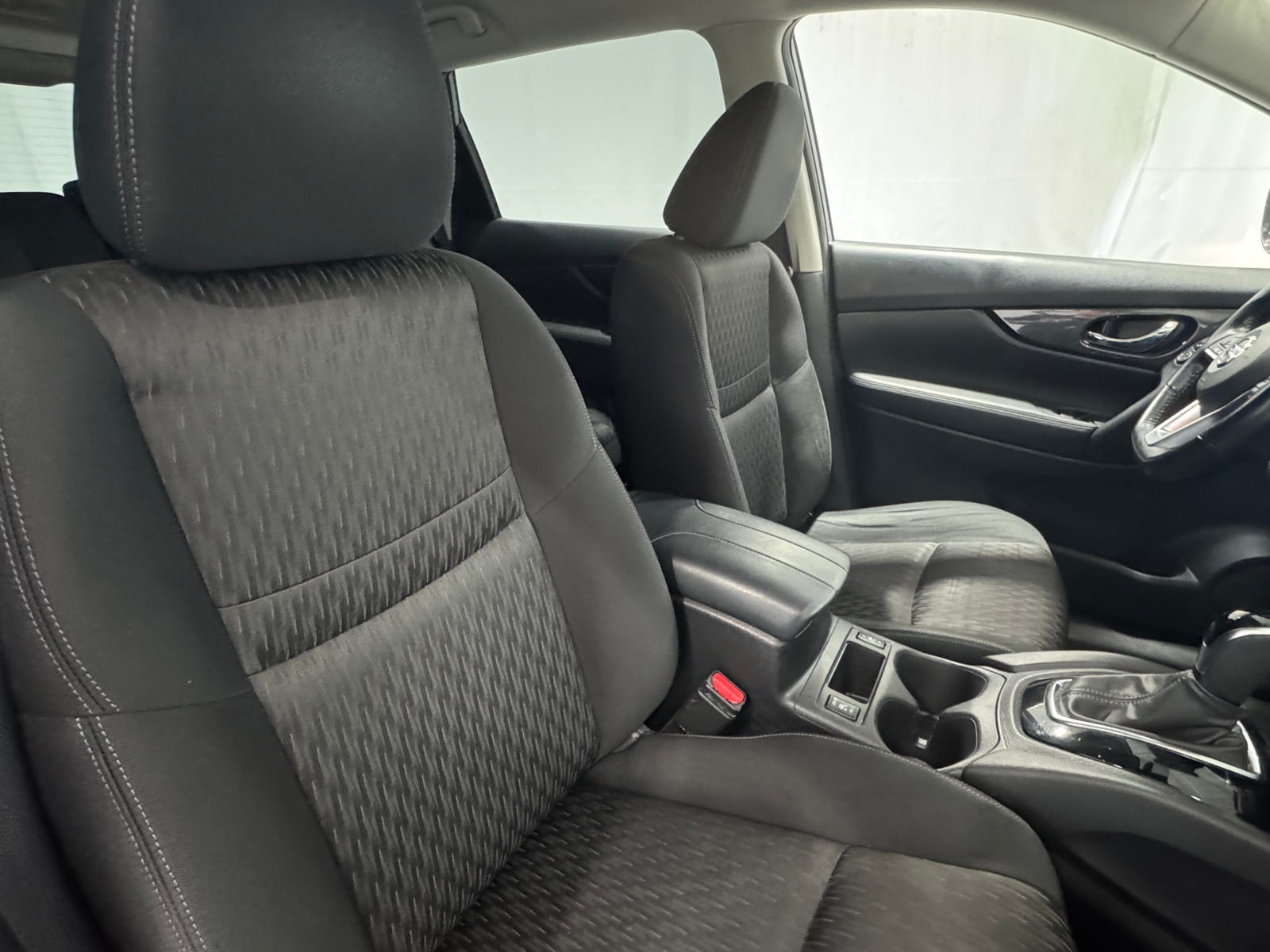 Thumbnail: 2020 Nissan Rogue - 2