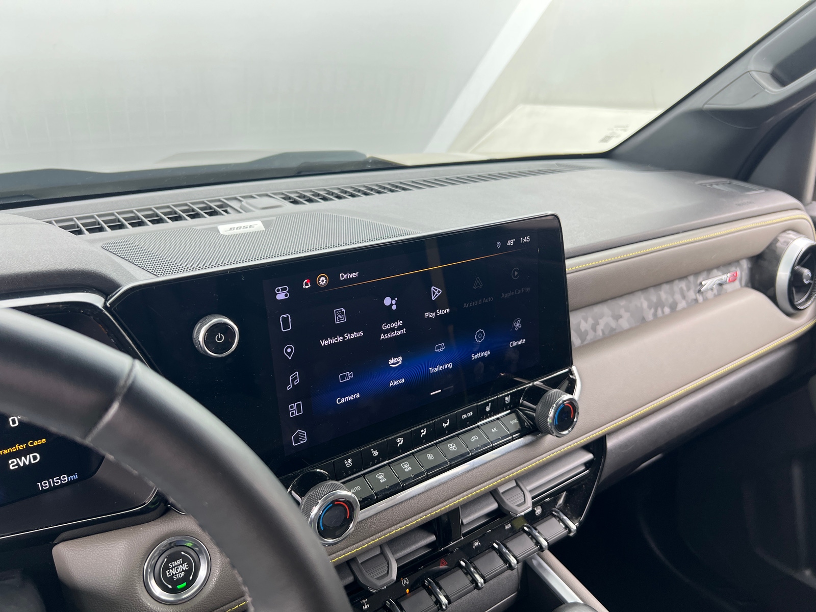 Thumbnail: 2023 Chevrolet Colorado - 3