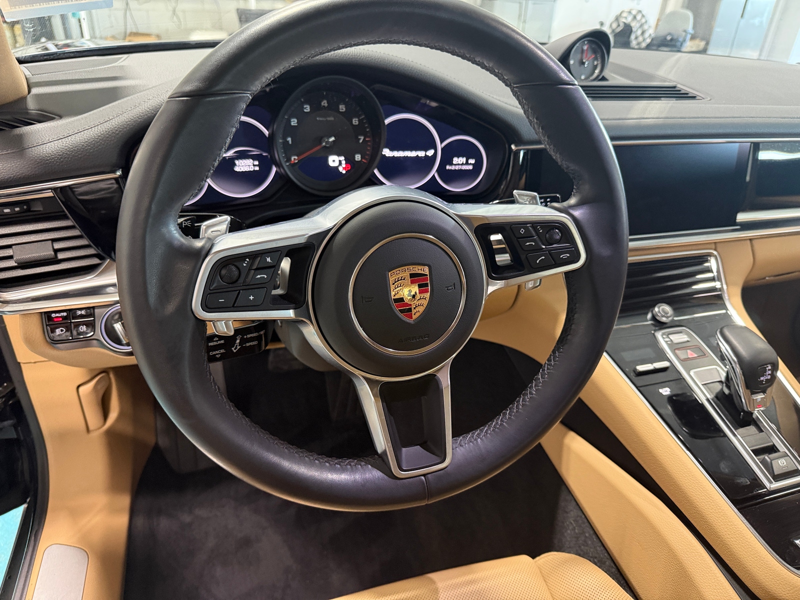 Thumbnail: 2020 Porsche Panamera - 5