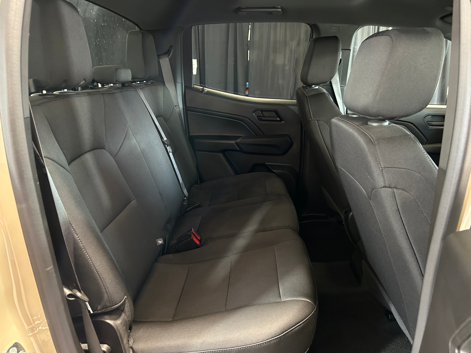 Thumbnail: 2023 Chevrolet Colorado - 6