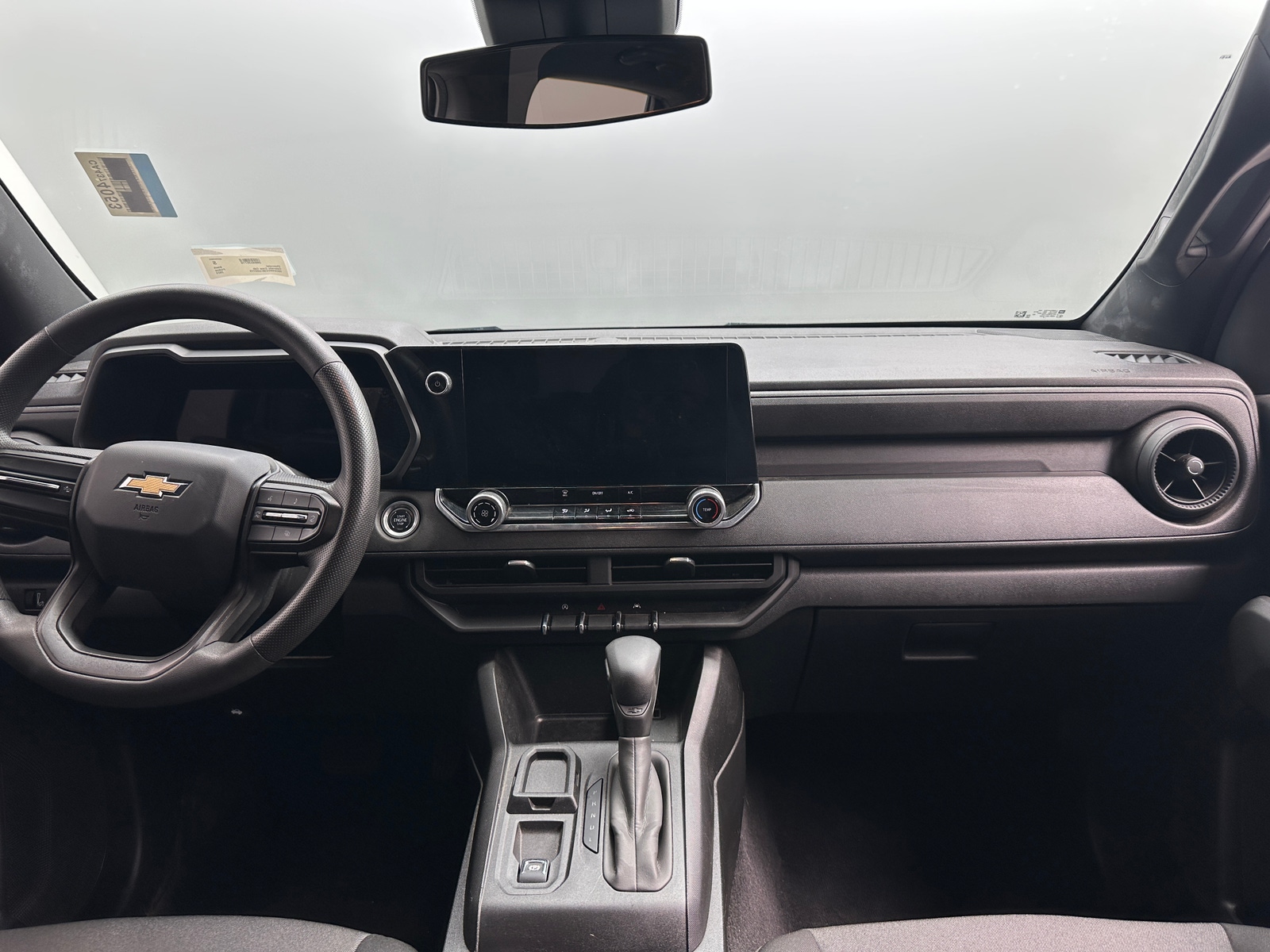 Thumbnail: 2024 Chevrolet Colorado - 3