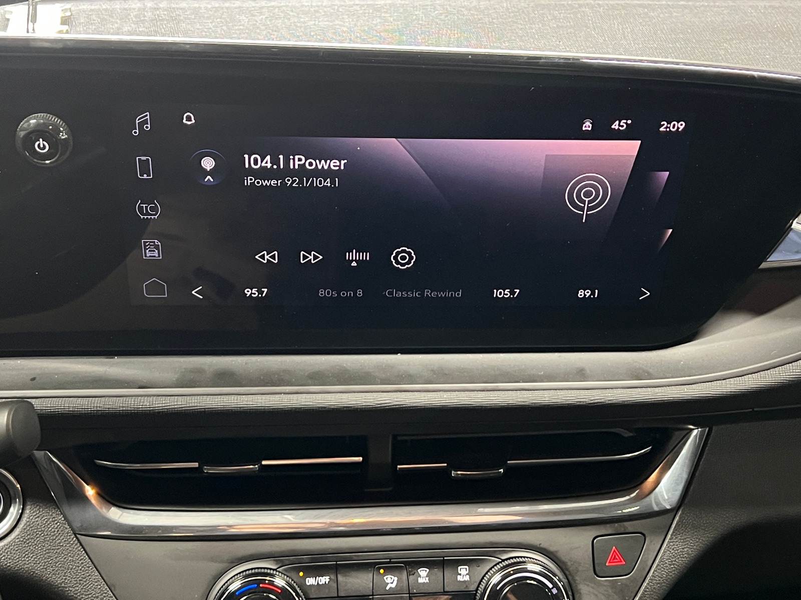 Thumbnail: 2025 Buick Envista - 3