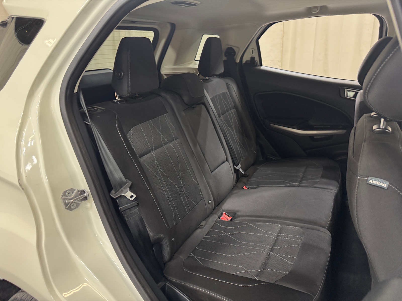 Thumbnail: 2019 Ford EcoSport - 6