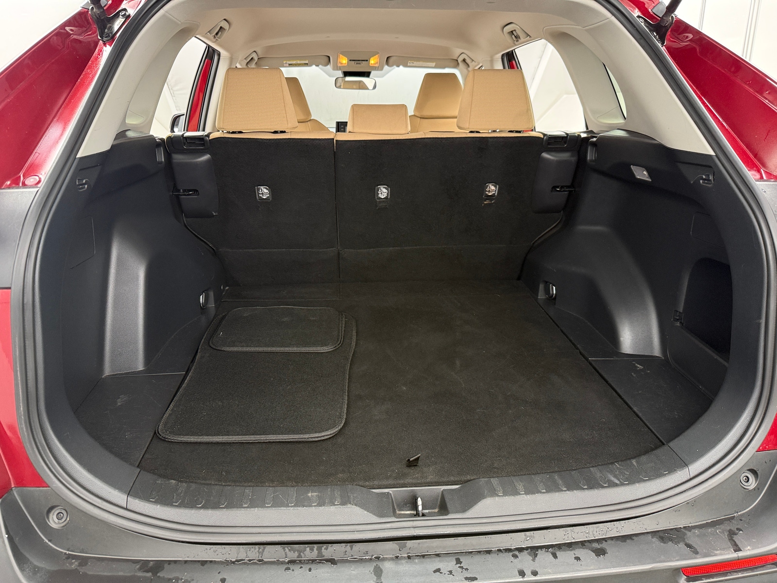 Thumbnail: 2021 Toyota RAV4 - 7