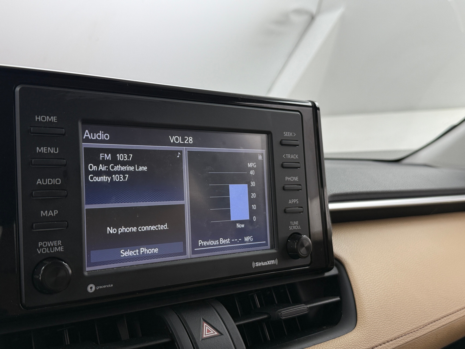 Thumbnail: 2021 Toyota RAV4 - 4